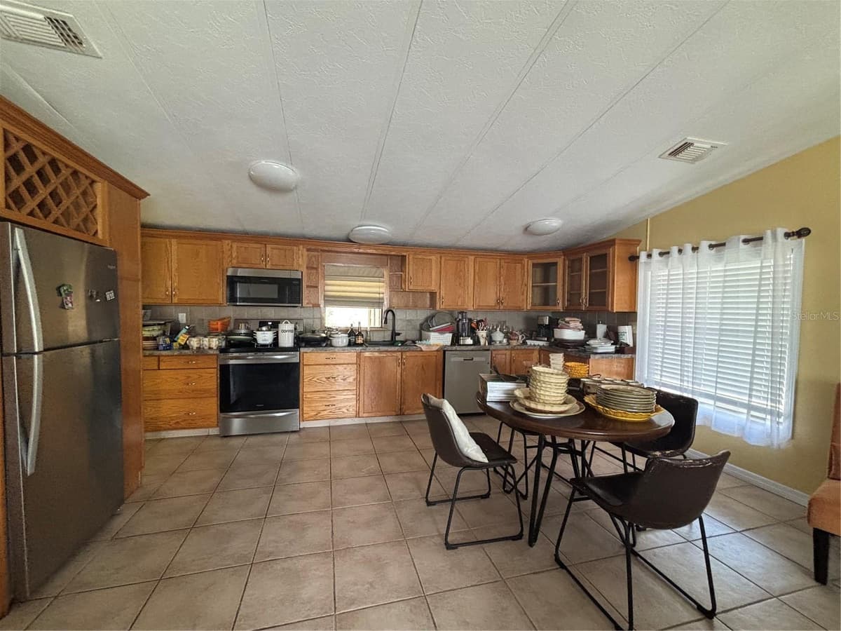 3963 PARWAY ROAD — photo 8 of 24