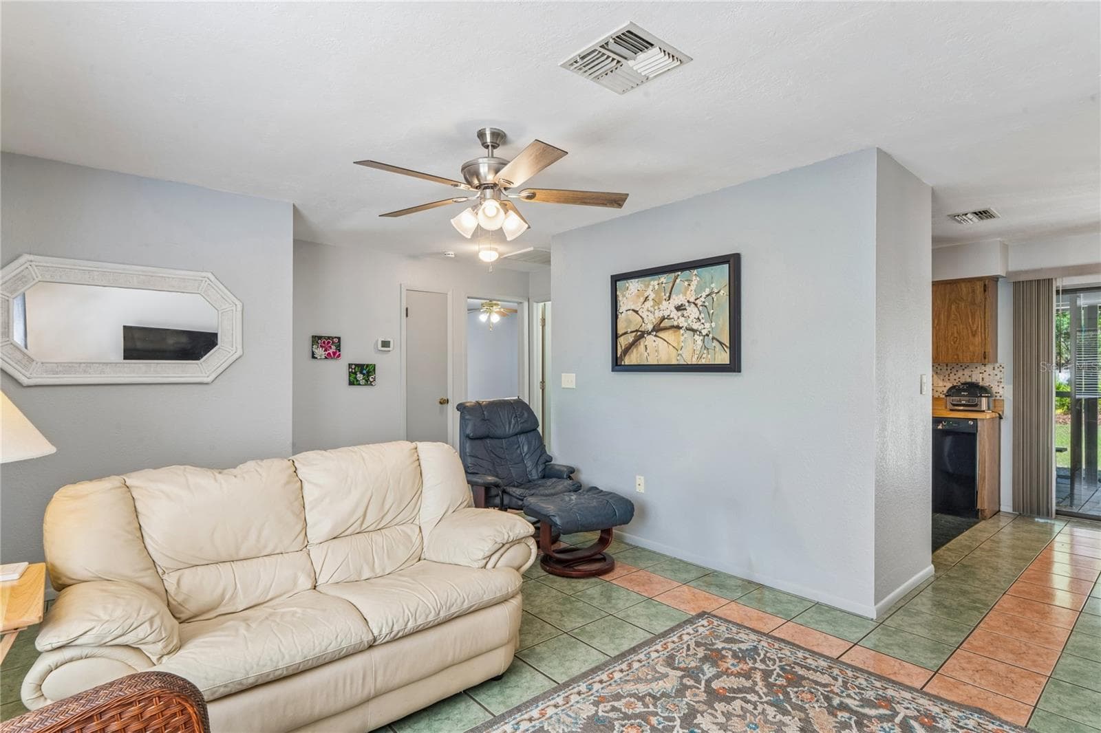 14345 MISSOURI SKYLARK ROAD — photo 9 of 47