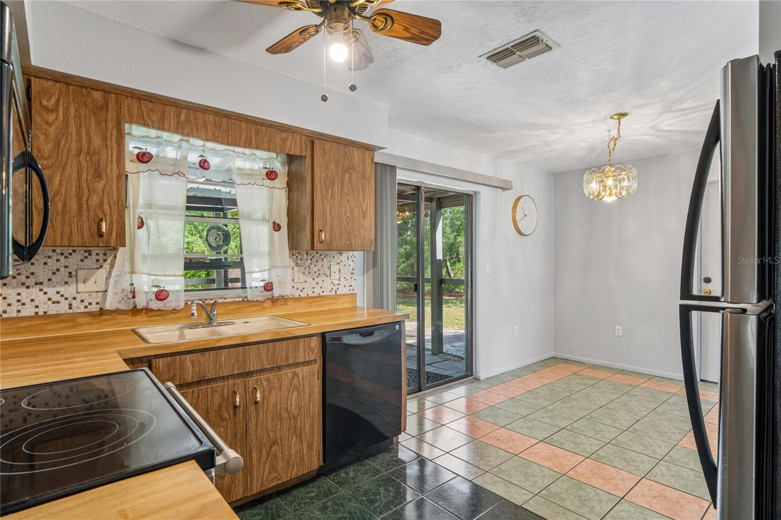 14345 MISSOURI SKYLARK ROAD — photo 13 of 47