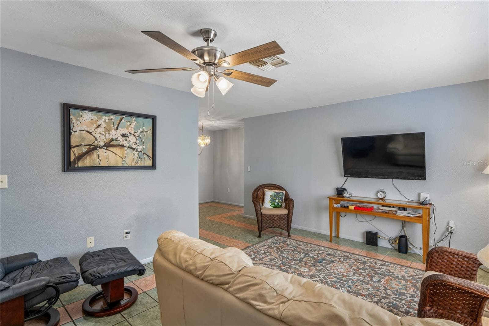 14345 MISSOURI SKYLARK ROAD — photo 6 of 47