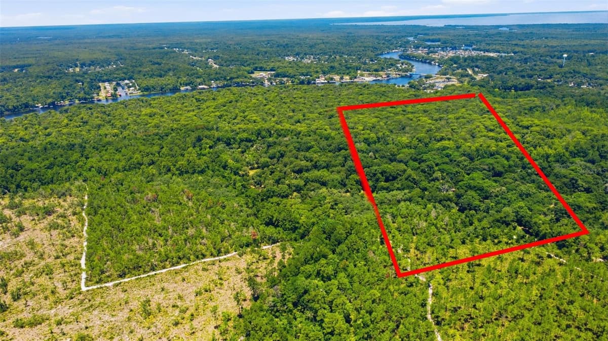 2140 ST JOHNS RIVER ROAD — photo 36 of 43