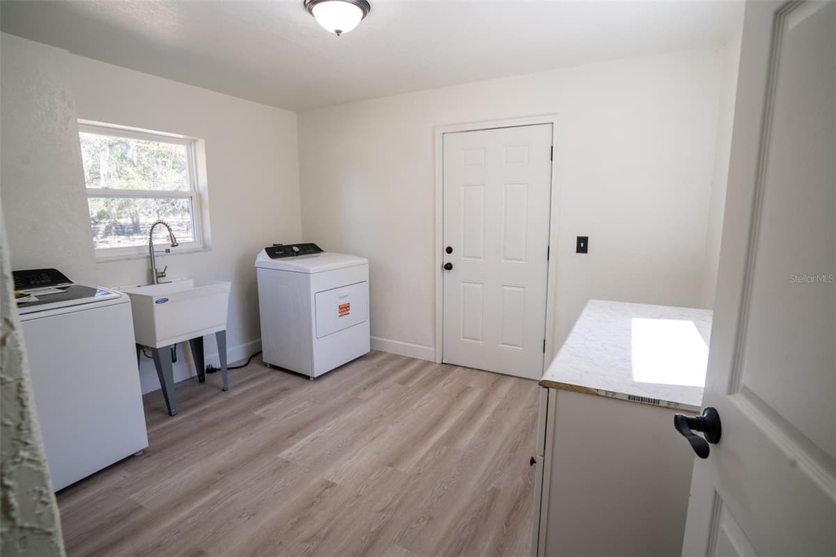 12989 HIGHWAY 225 — photo 11 of 46
