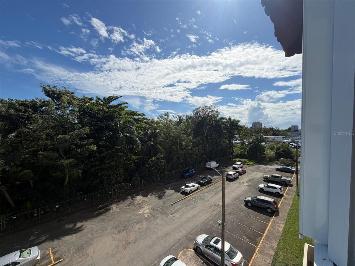 Cond. Intersuites 3000 BALDORIOTY — photo 3 of 16