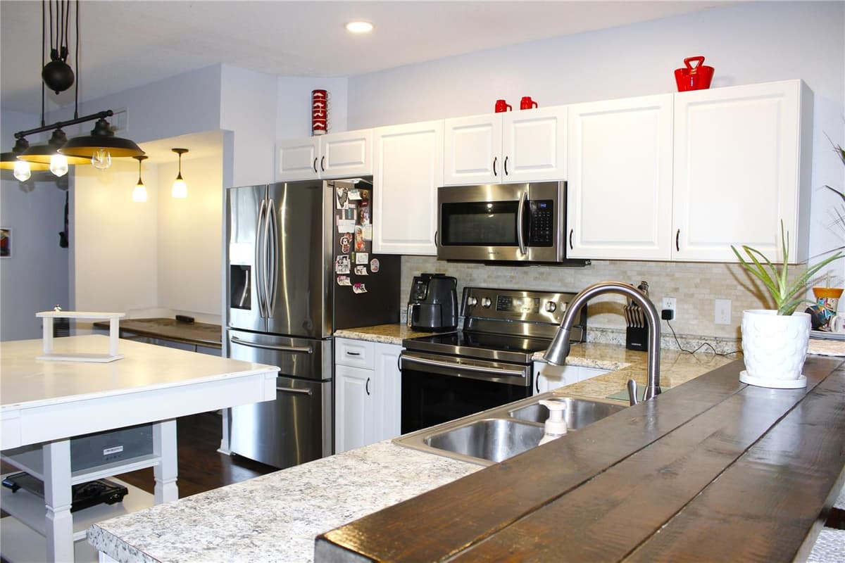 5307 TERRAZA COURT — photo 18 of 38