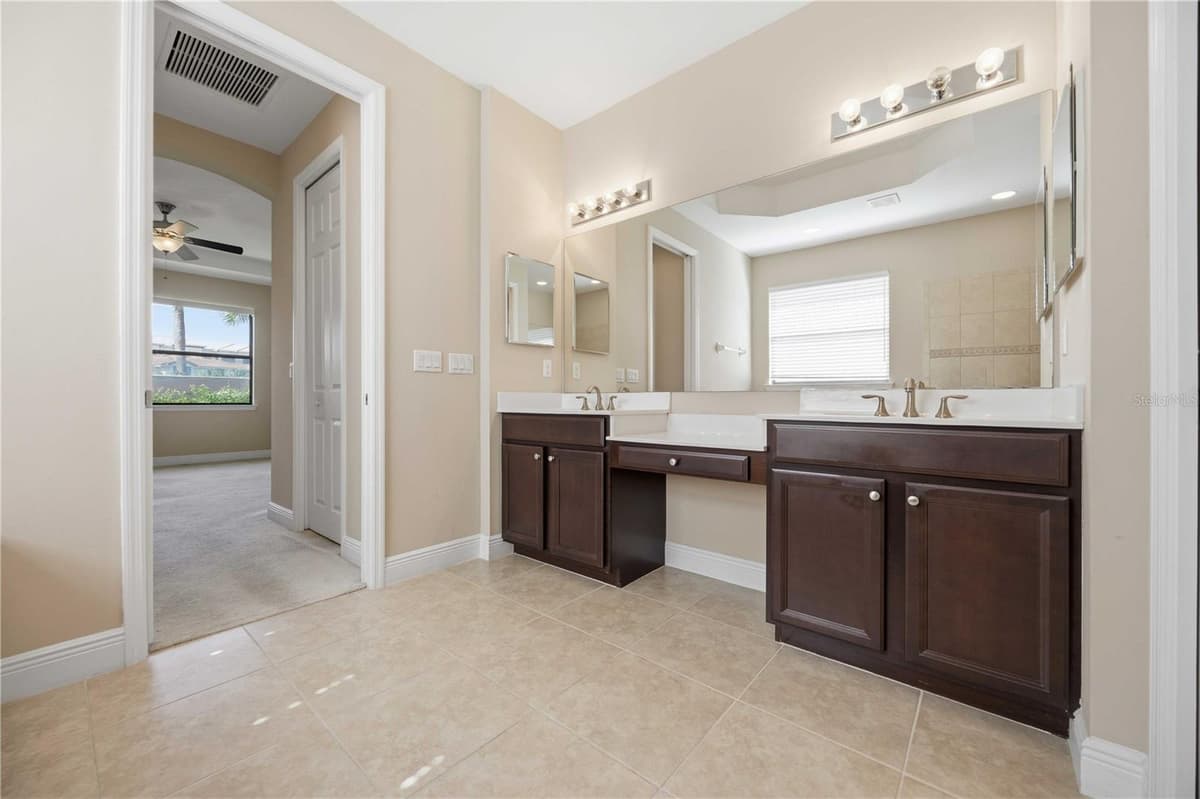 1122 CIELO COURT — photo 27 of 60
