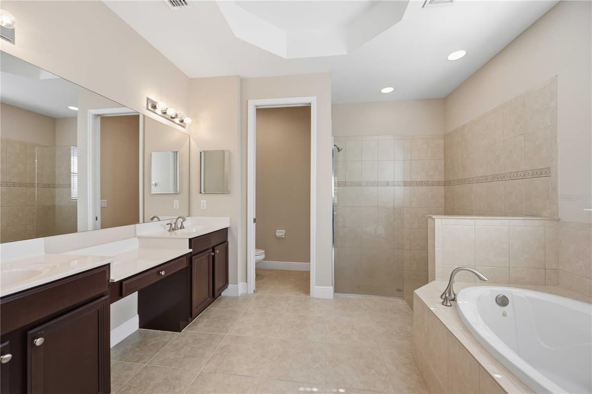 1122 CIELO COURT — photo 25 of 60