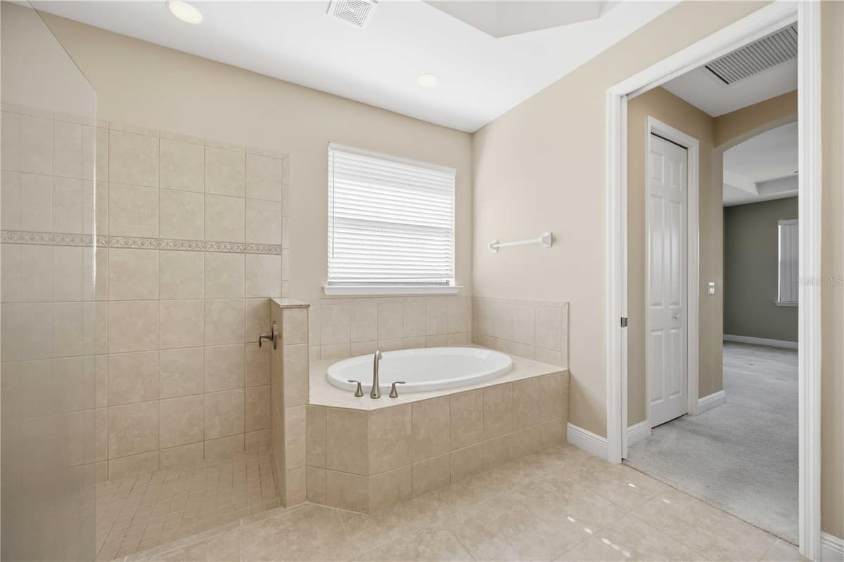 1122 CIELO COURT — photo 28 of 60