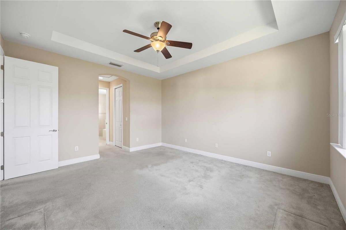 1122 CIELO COURT — photo 13 of 60