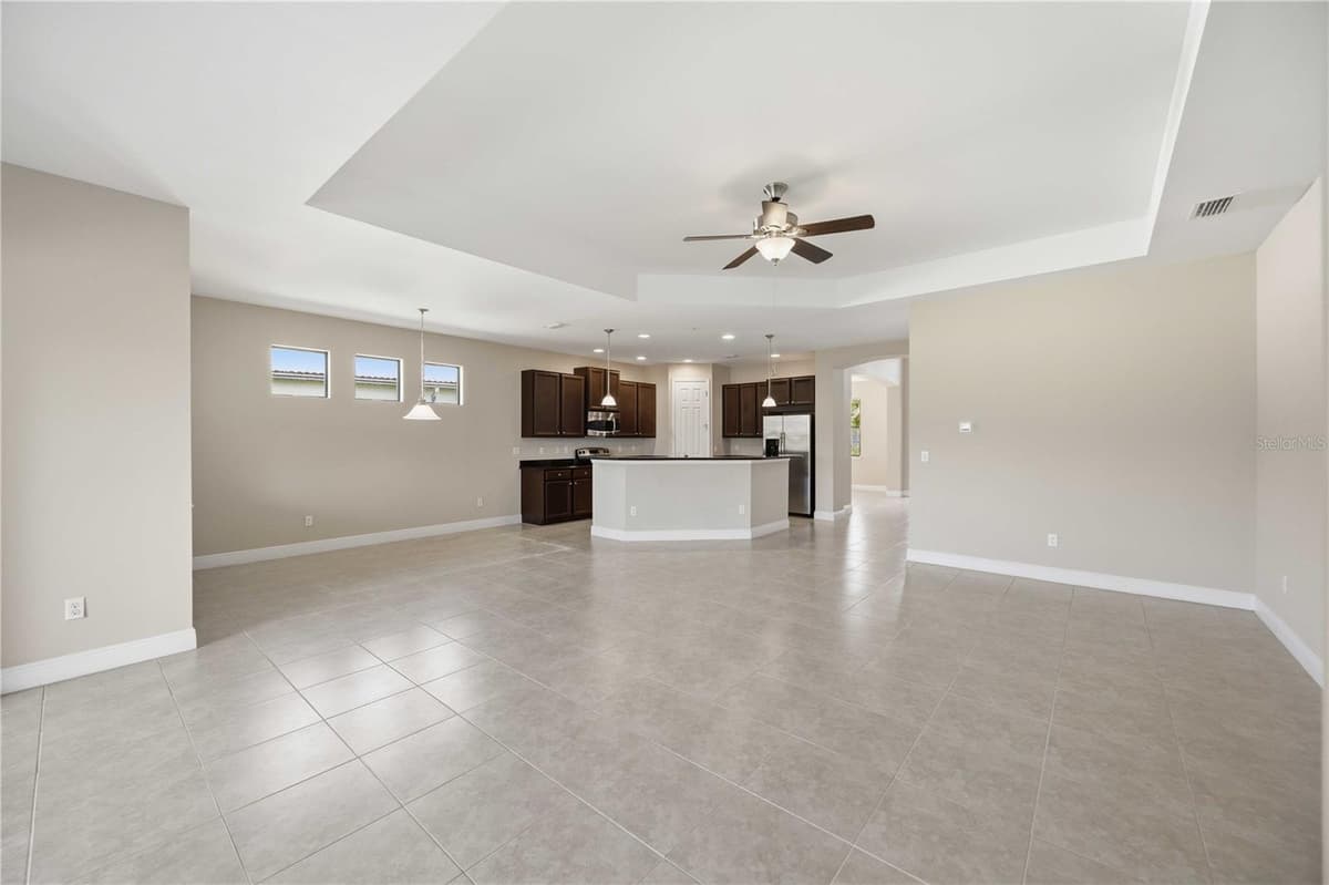 1122 CIELO COURT — photo 15 of 60