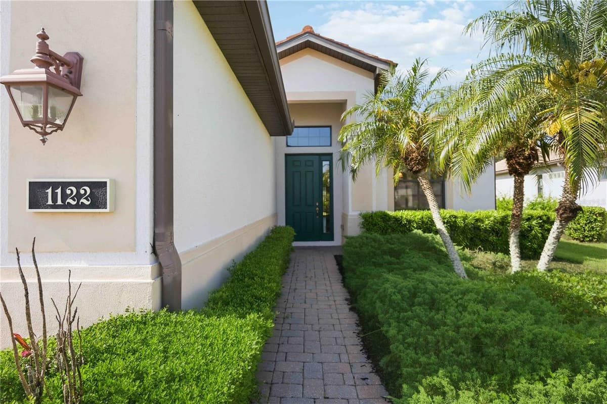 1122 CIELO COURT — photo 4 of 60