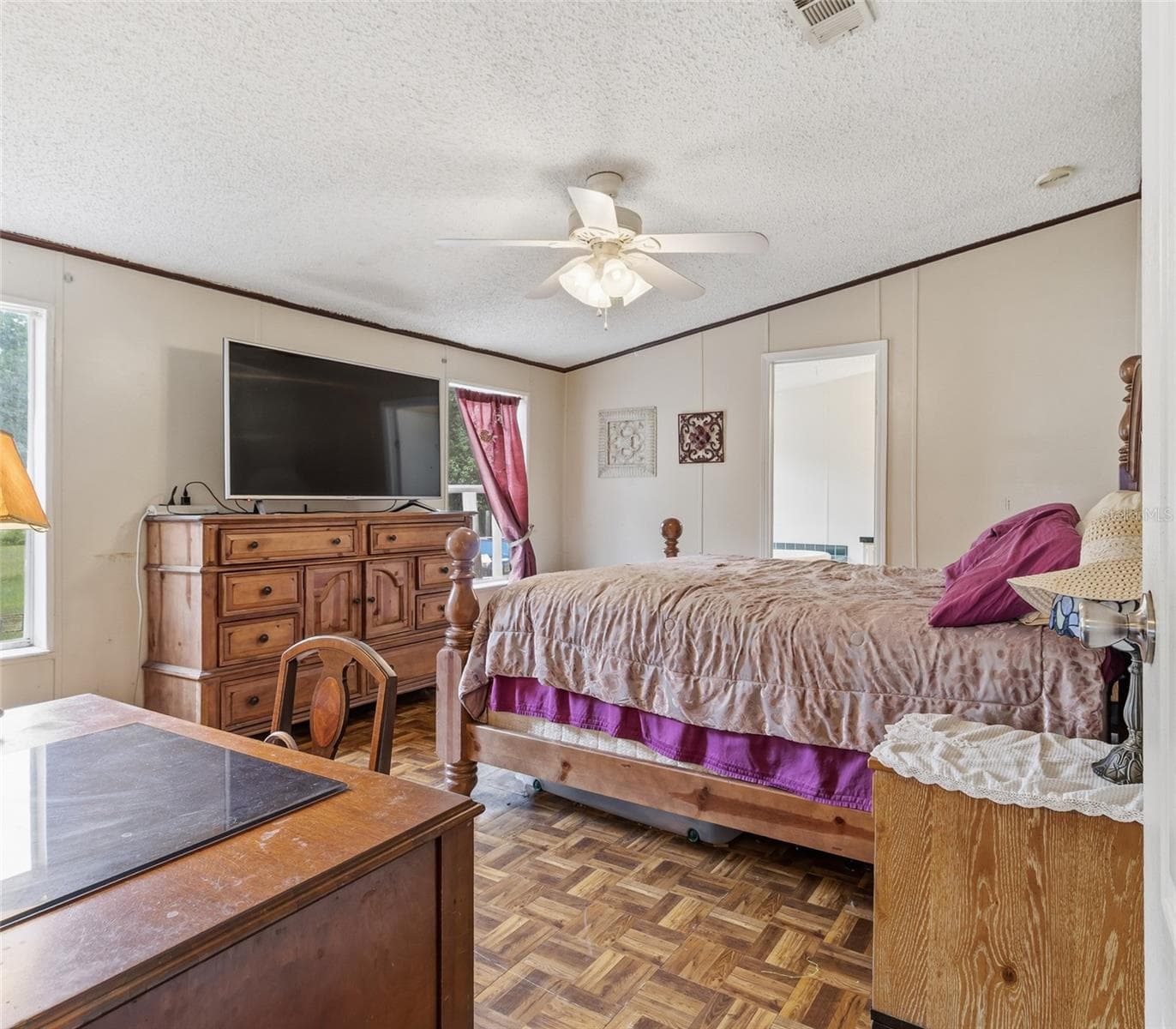 8186 WINDSONG STREET — photo 33 of 67