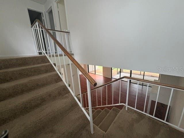 459 MEADOWOOD BOULEVARD — photo 16 of 26