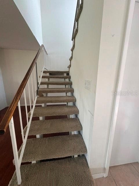 459 MEADOWOOD BOULEVARD — photo 15 of 26