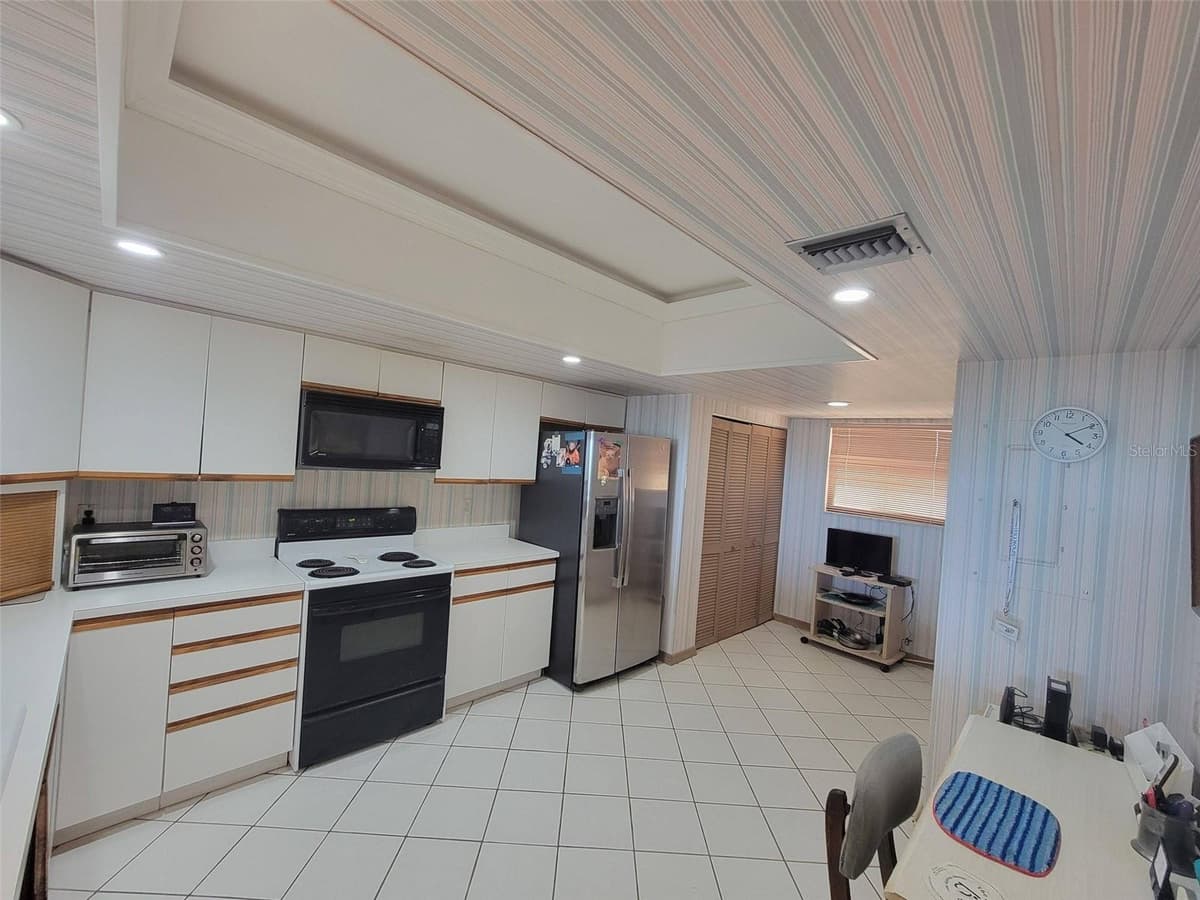 750 ATLANTIC AVENUE — photo 16 of 54