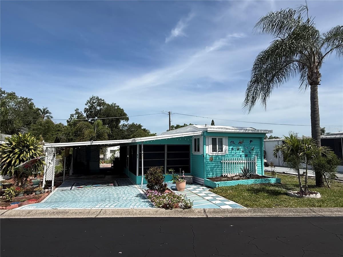 7703 AUDRY LANE — photo 1 of 25