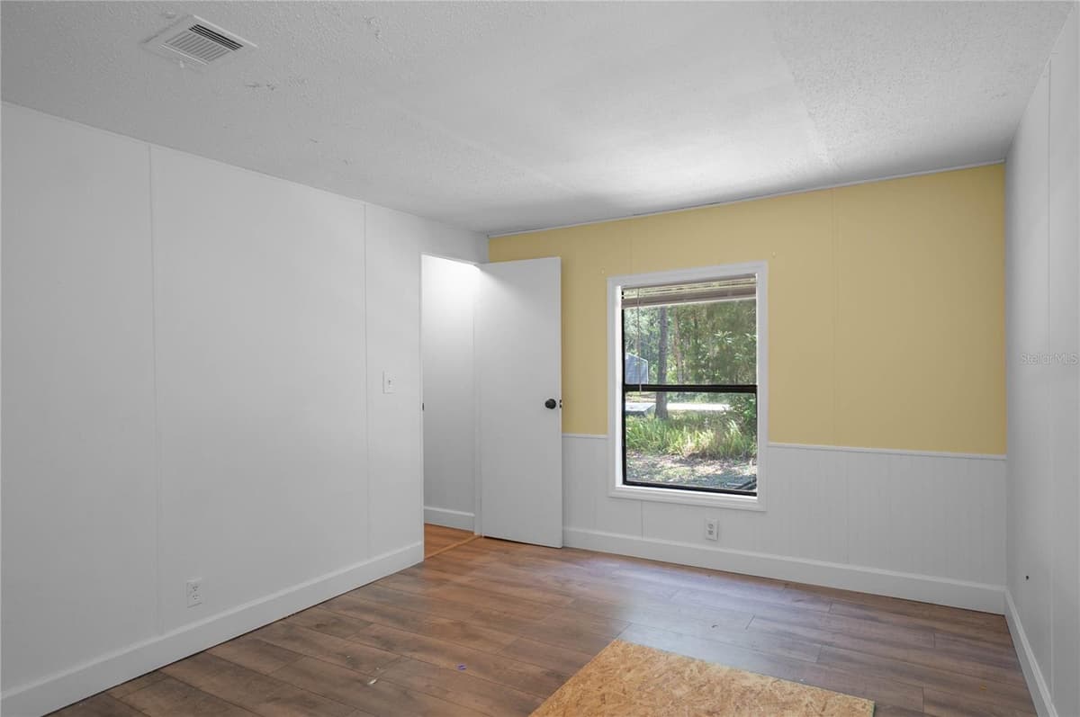 6550 DEBRA AVENUE — photo 20 of 44