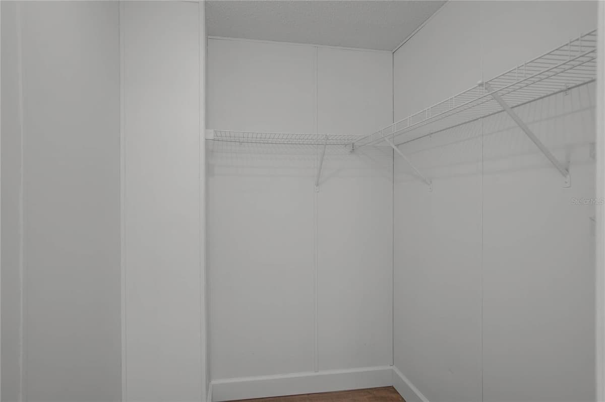 6550 DEBRA AVENUE — photo 19 of 44