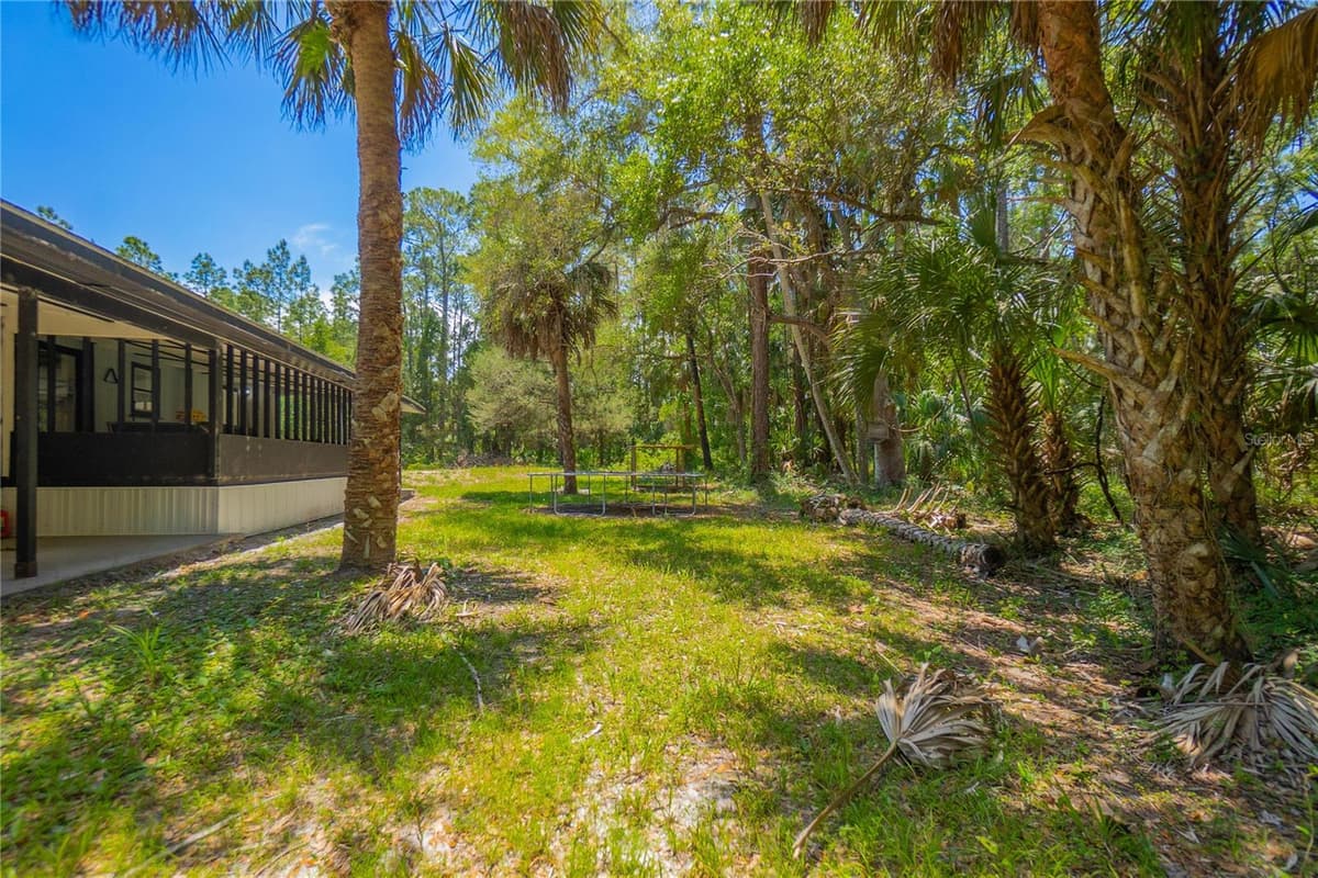6550 DEBRA AVENUE — photo 31 of 44