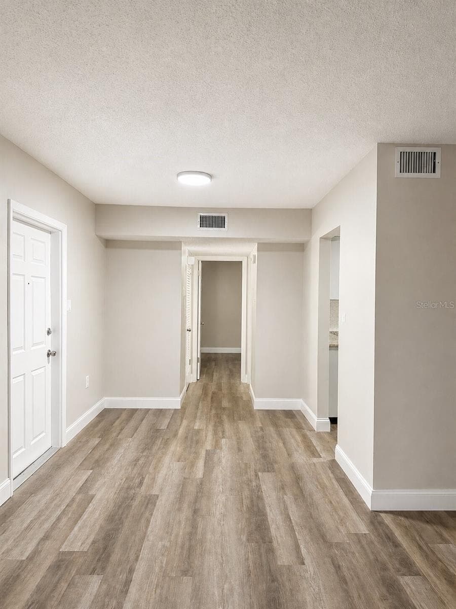 165 PICARDY VILLA CIRCLE — photo 4 of 14