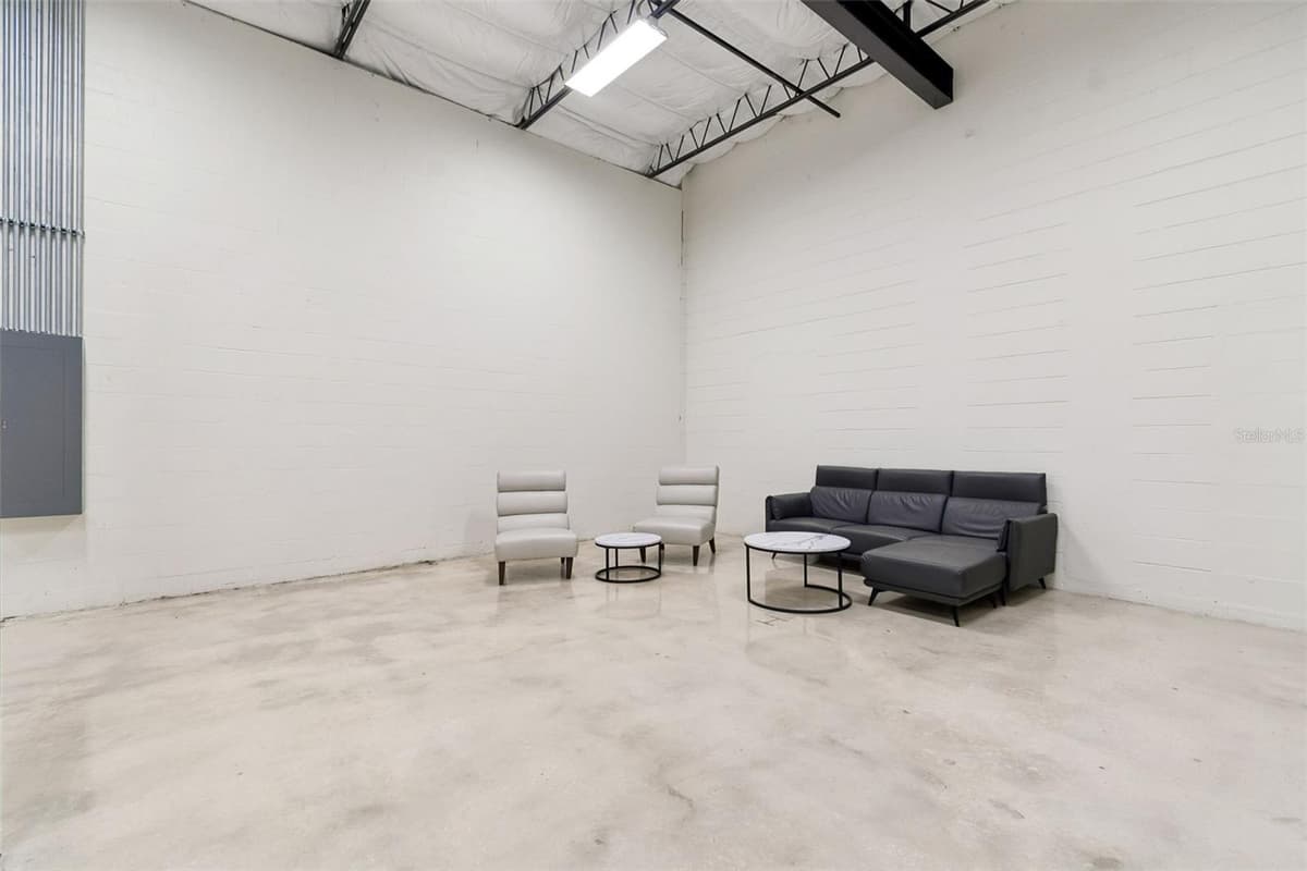 15552 US 301 — photo 17 of 27