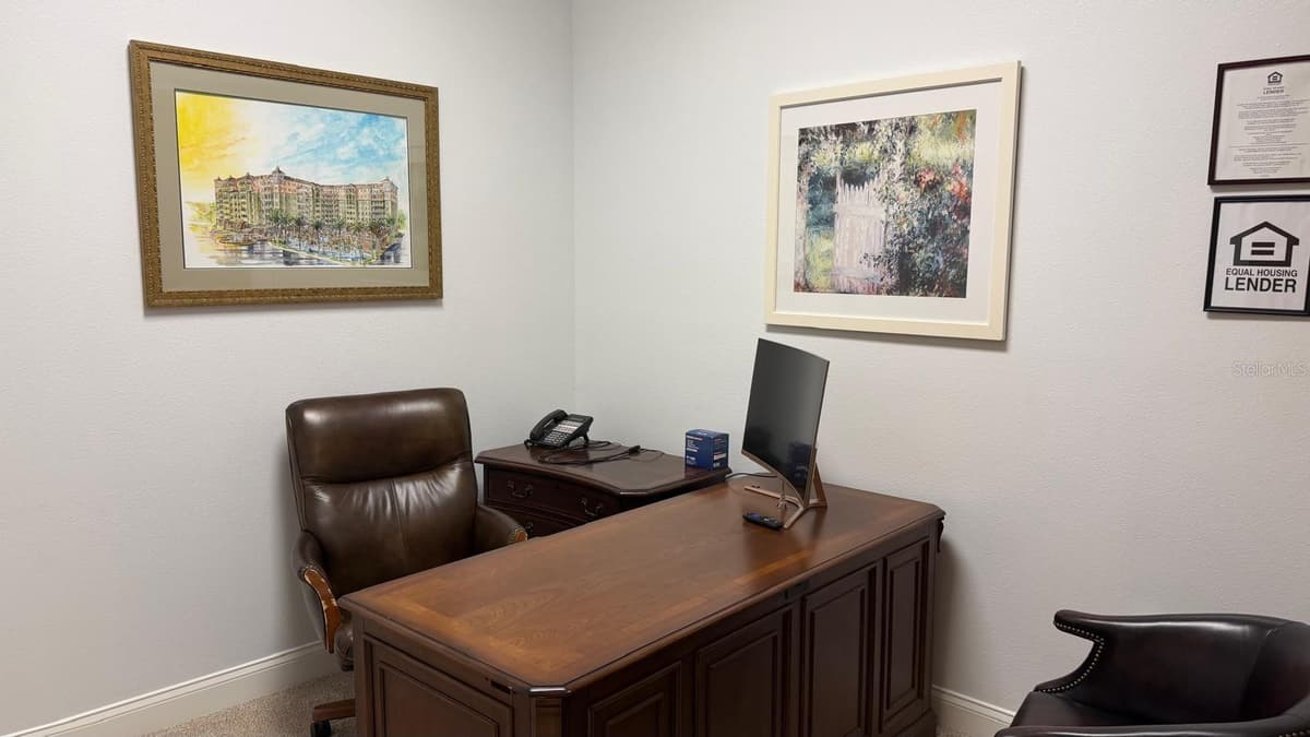 7901 KINGSPOINTE PARKWAY — photo 3 of 15
