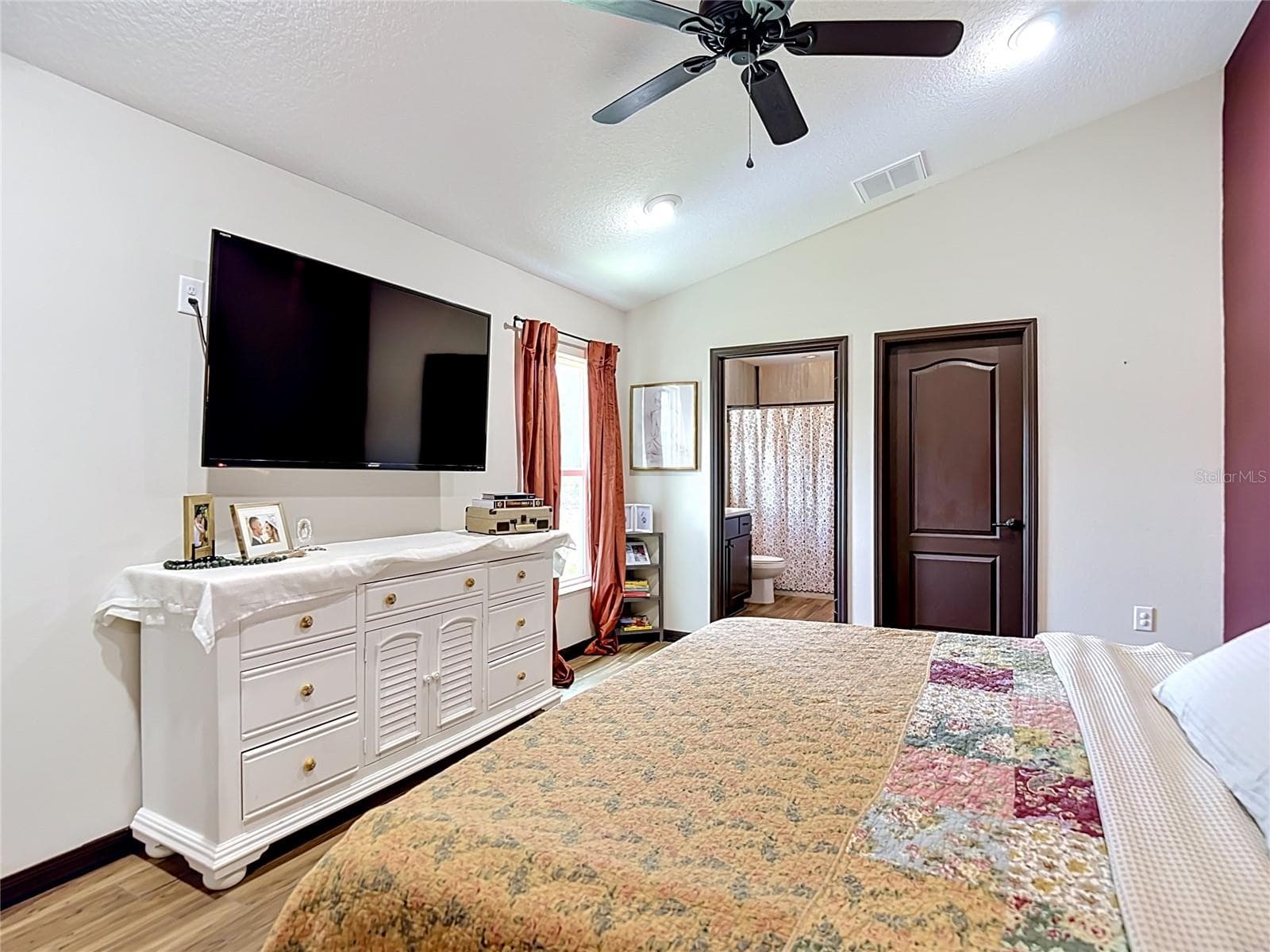 15204 GANSTER DRIVE — photo 33 of 49