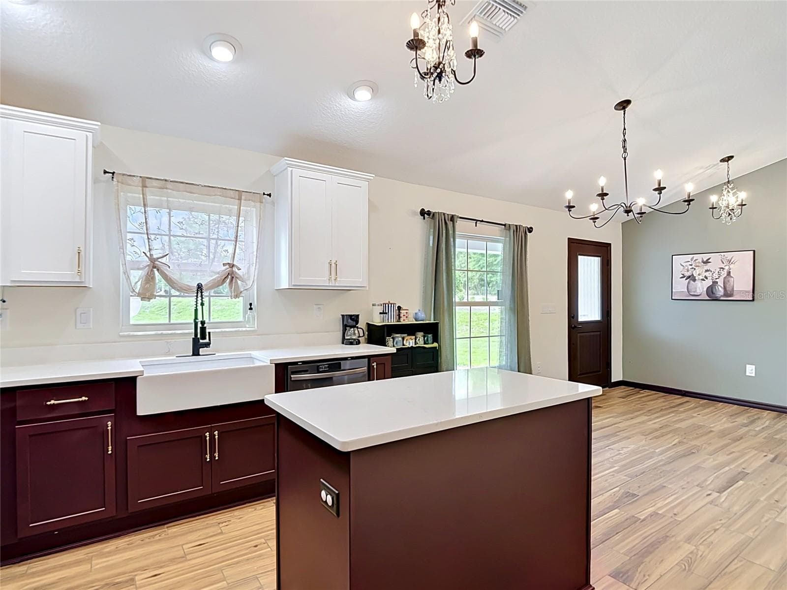 15204 GANSTER DRIVE — photo 19 of 49