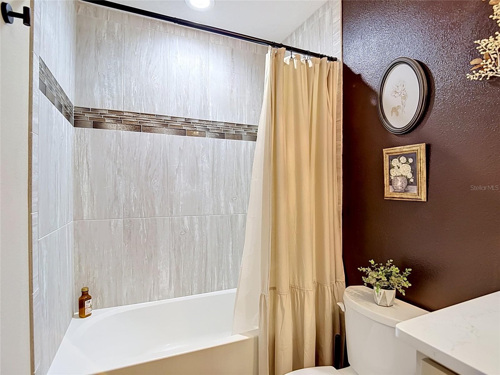 15204 GANSTER DRIVE — photo 28 of 49