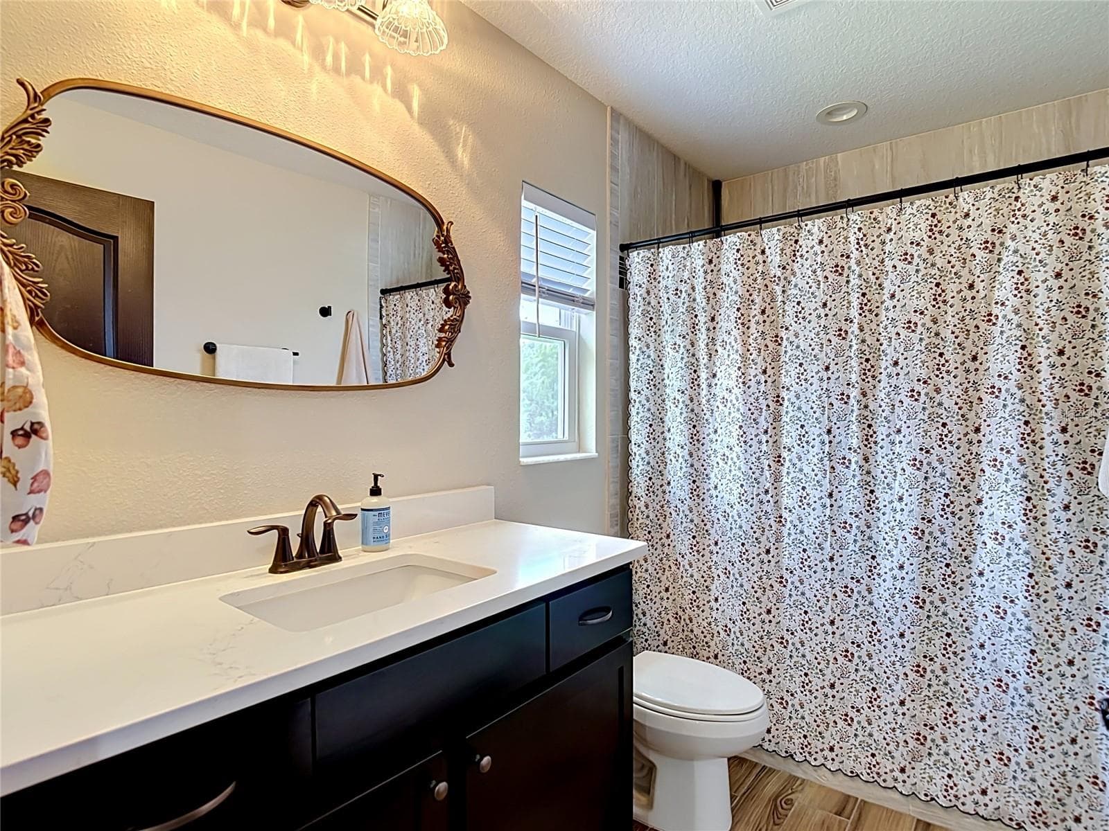 15204 GANSTER DRIVE — photo 35 of 49