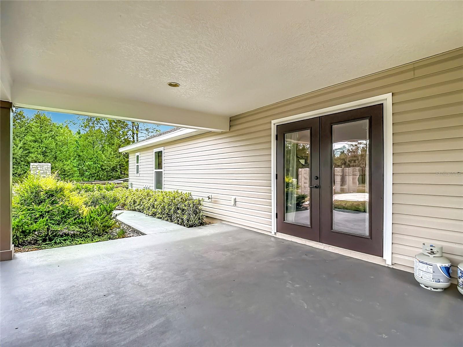 15204 GANSTER DRIVE — photo 41 of 49