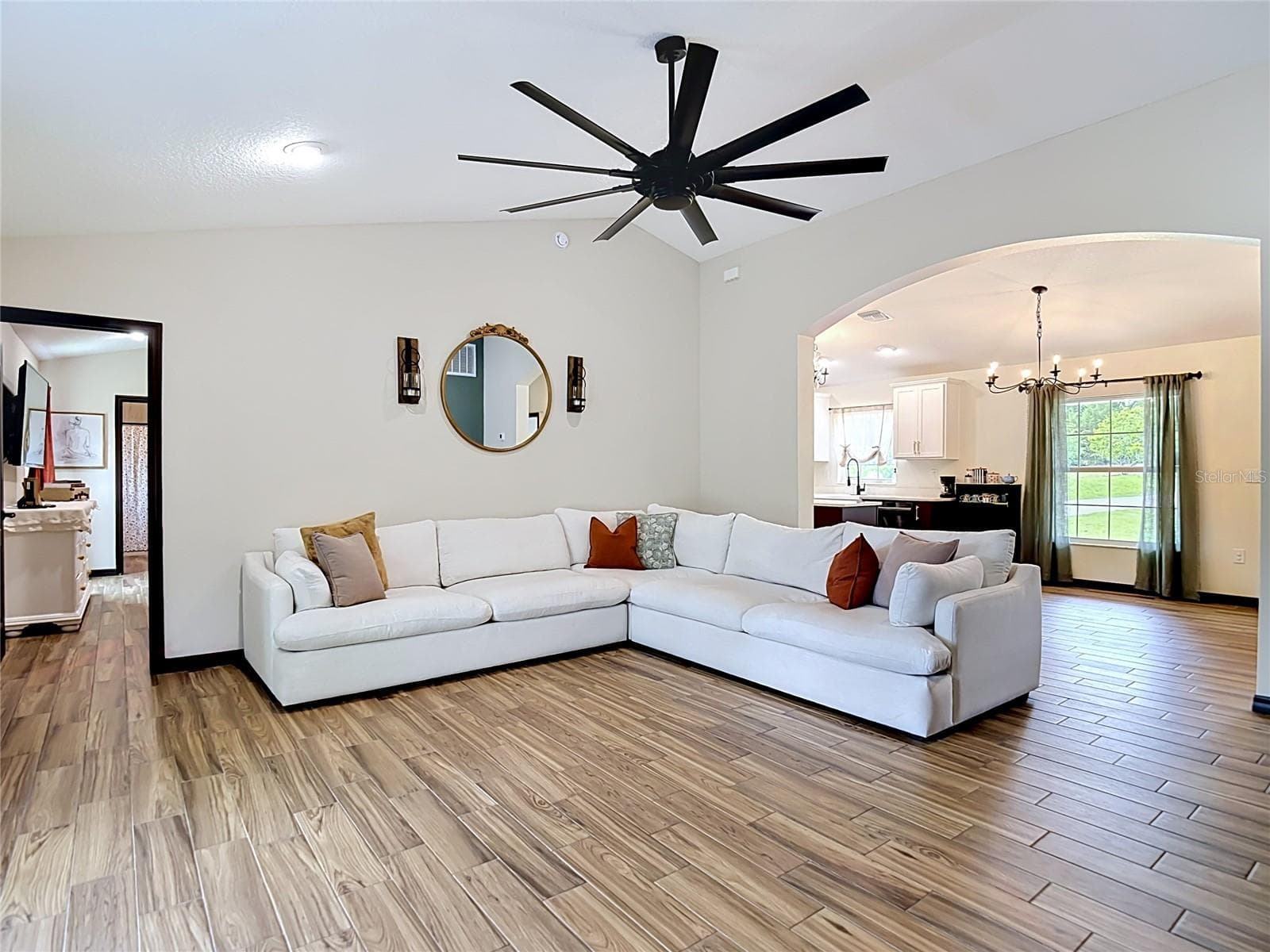 15204 GANSTER DRIVE — photo 23 of 49