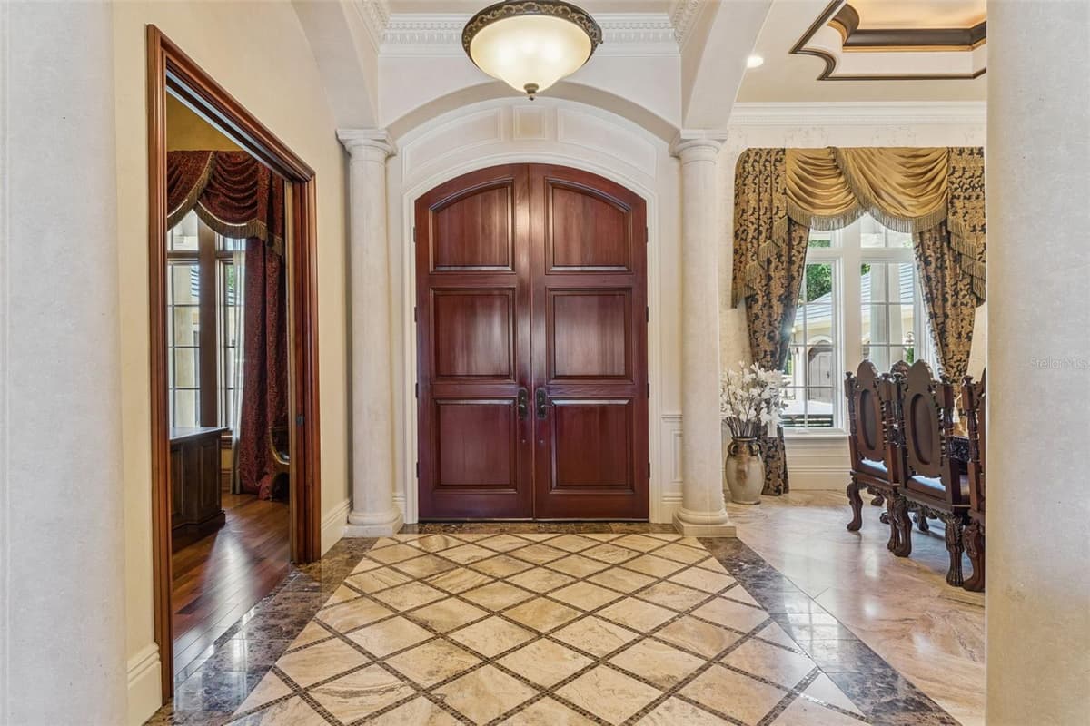 9225 BEVINGTON LANE — photo 7 of 63