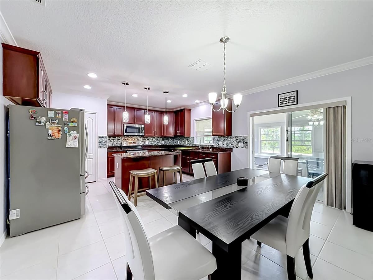 15523 GEMINI DRIVE — photo 23 of 81