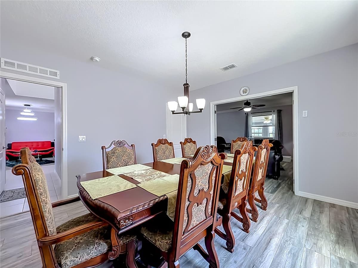 15523 GEMINI DRIVE — photo 17 of 81