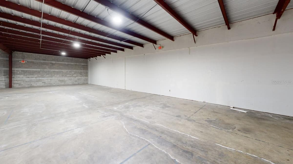 605 53RD AVENUE — photo 6 of 14