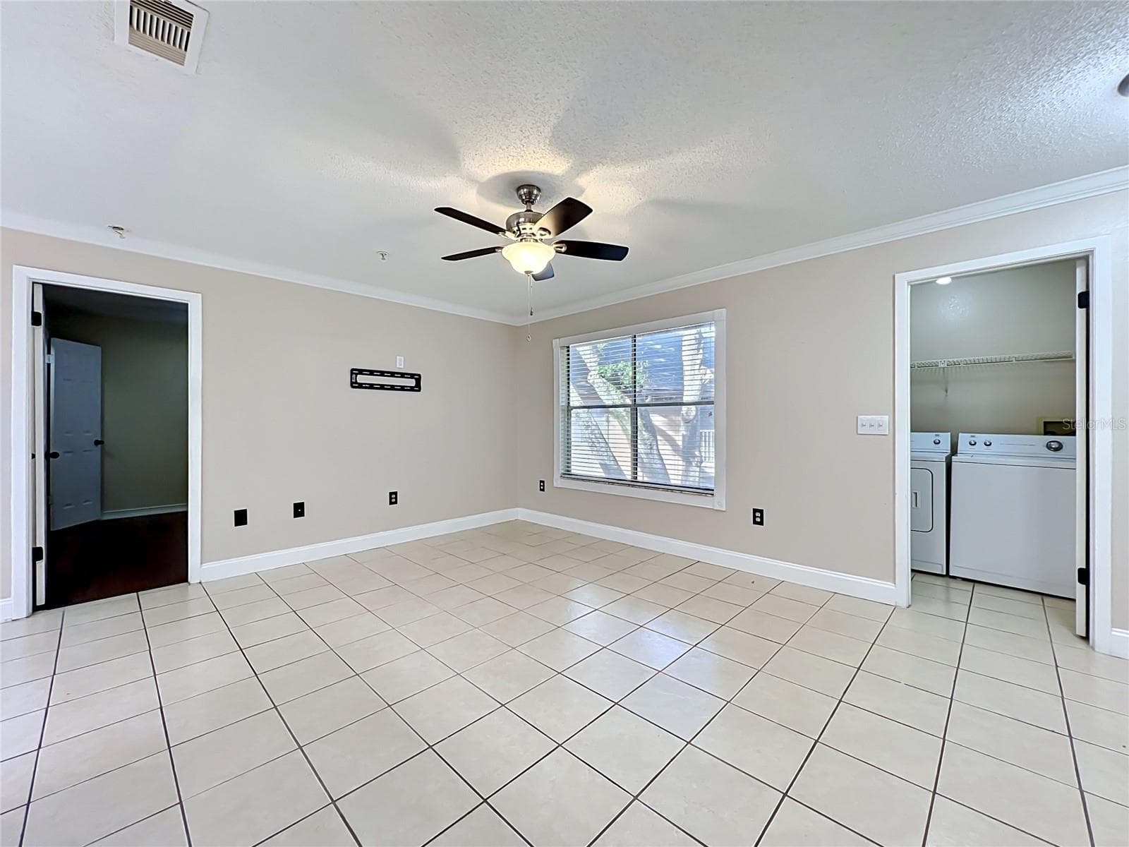 615 DORY LANE — photo 13 of 42