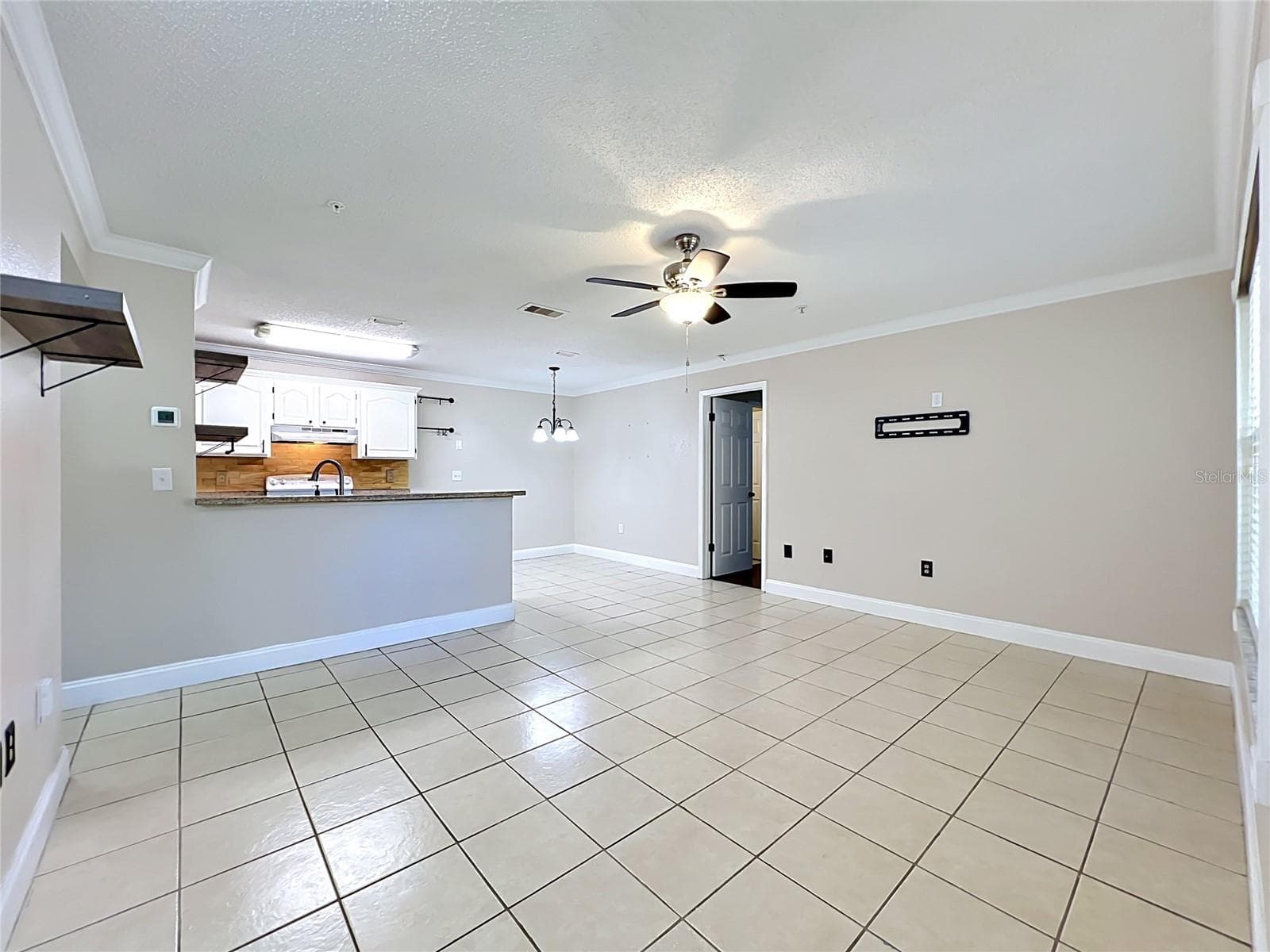 615 DORY LANE — photo 10 of 42