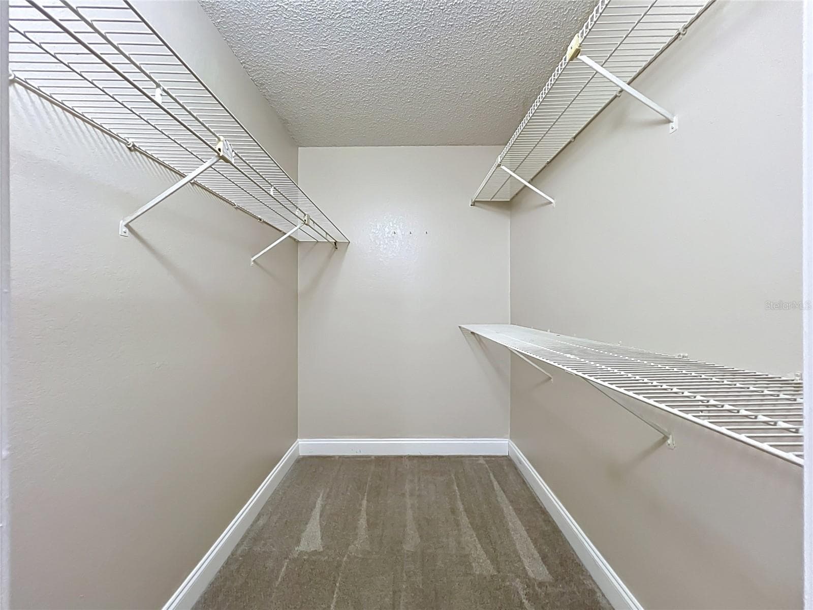 615 DORY LANE — photo 27 of 42