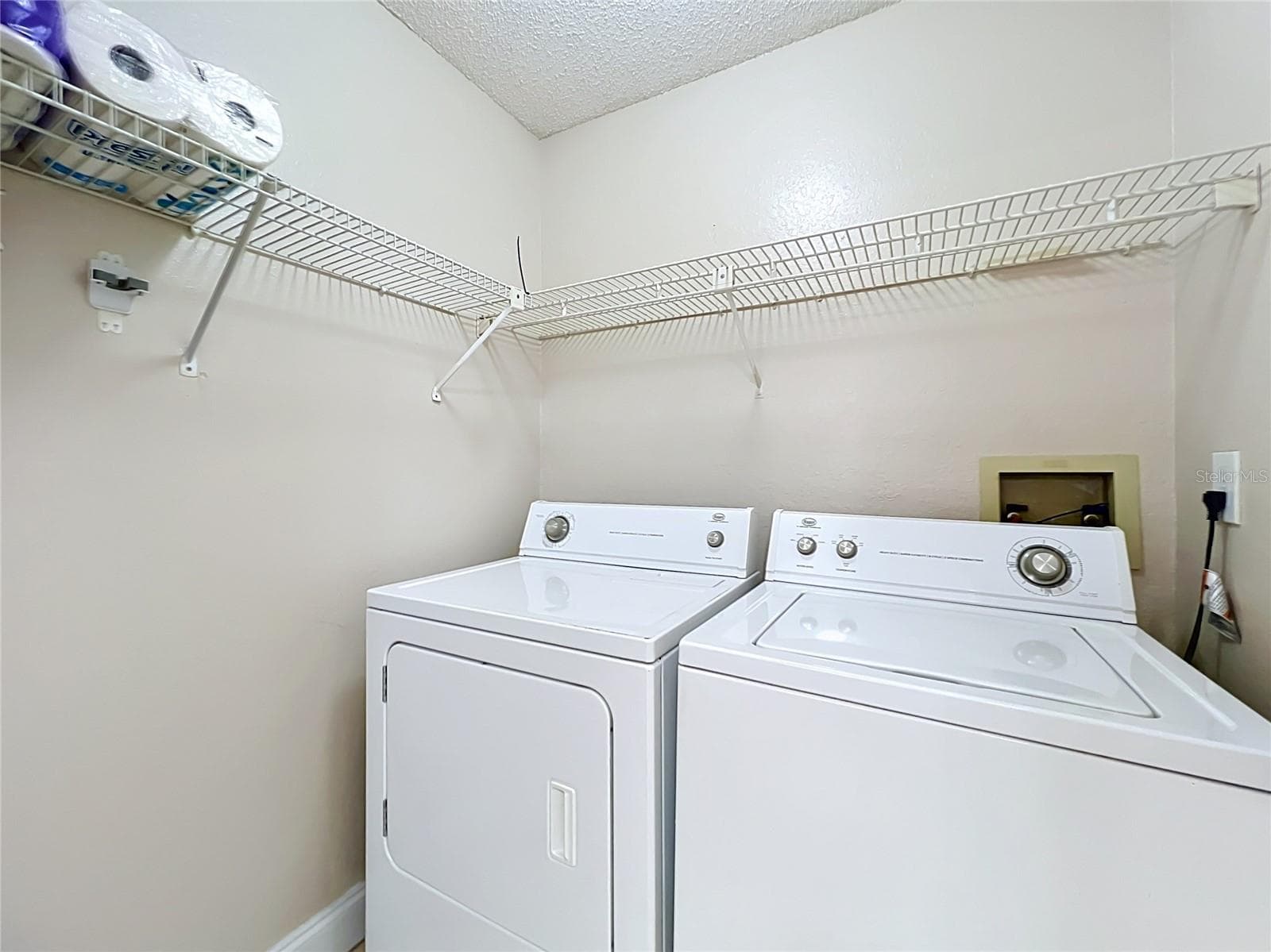 615 DORY LANE — photo 35 of 42