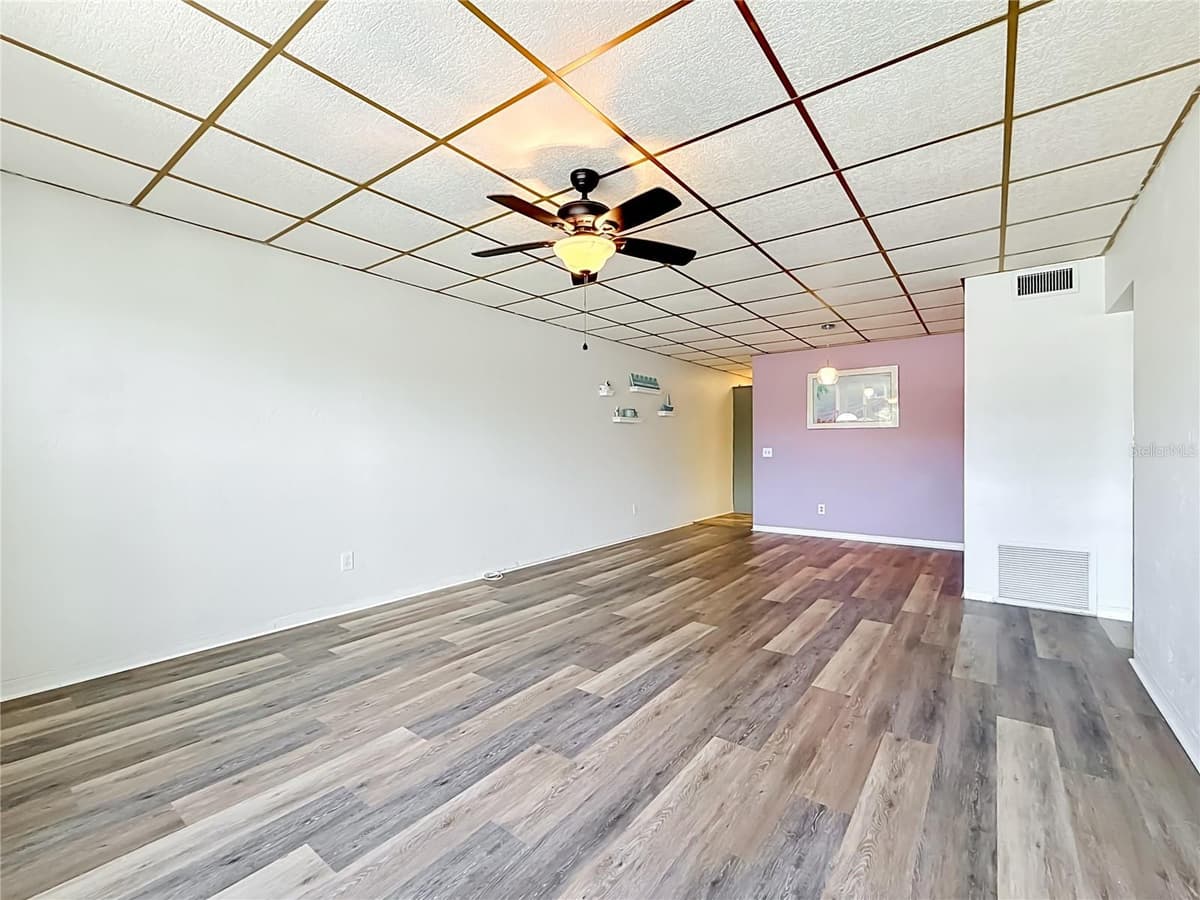 5860 43RD TERRACE — photo 8 of 44