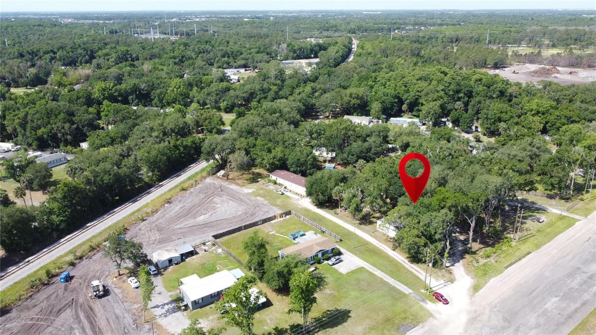 6590 OSCEOLA POLK LINE ROAD — photo 17 of 34