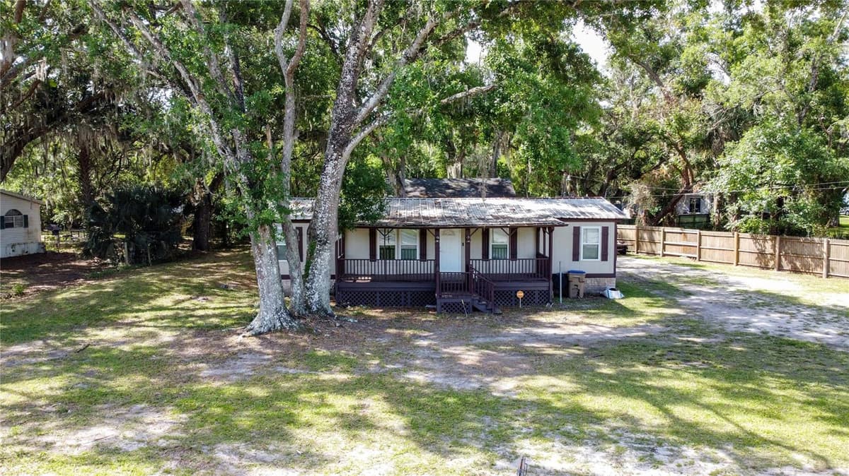 6590 OSCEOLA POLK LINE ROAD — photo 18 of 34