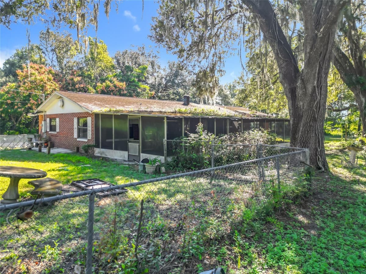 7802 MIZELL STREET — photo 10 of 87