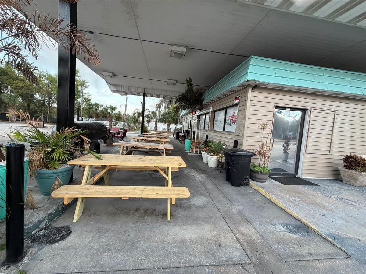 1095 US HIGHWAY 17 — photo 4 of 24