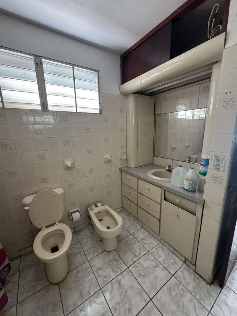 7038 AVENIDA JOSÉ DE JESÚS ESTEVES — photo 11 of 17