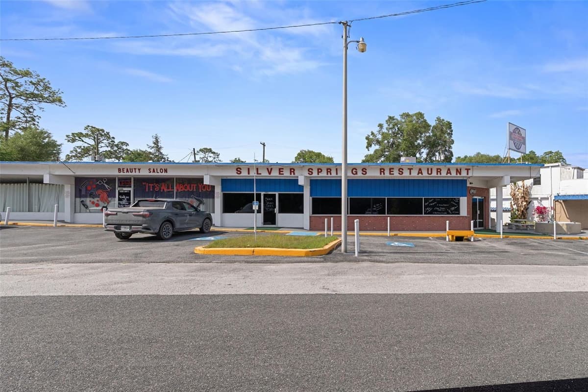 5300 SILVER SPRINGS BOULEVARD — photo 34 of 38