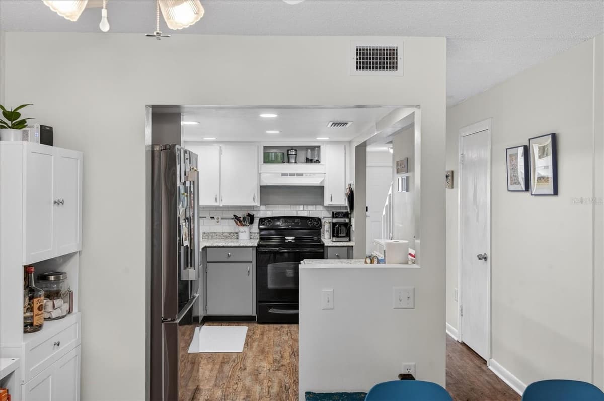 5500 OCEAN SHORE BOULEVARD — photo 20 of 52