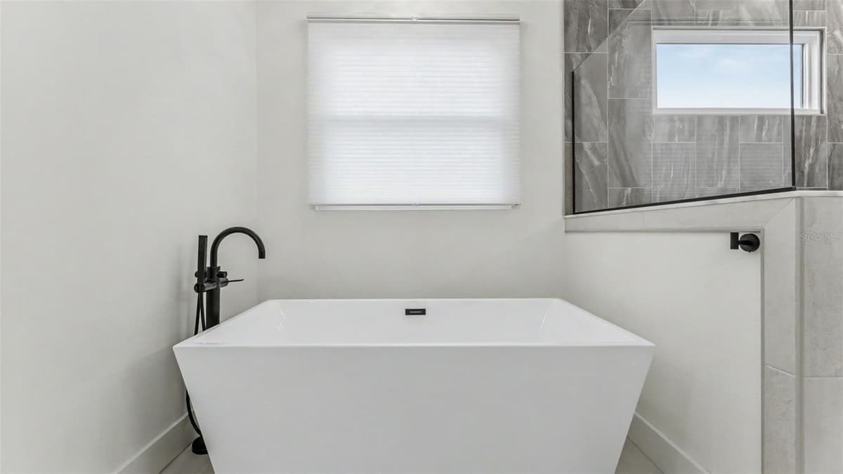 5411 DELPHI HILLS CIRCLE — photo 27 of 60