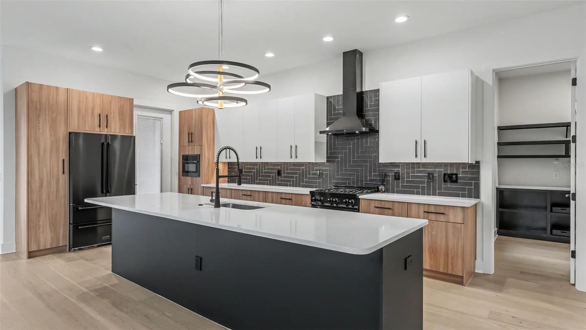 5411 DELPHI HILLS CIRCLE — photo 7 of 60