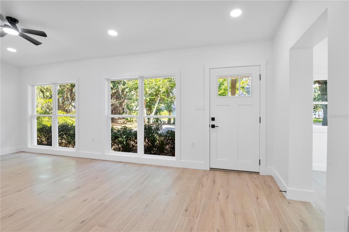 3212 INDIAN DRIVE — photo 8 of 50